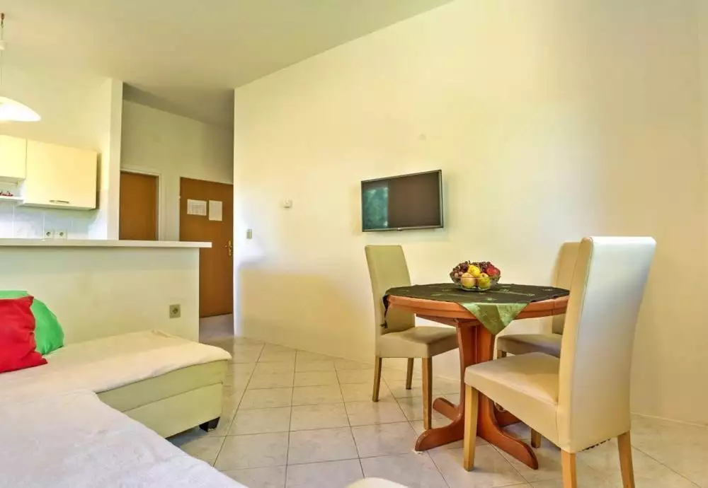 Hotels 380m² in Croatia, Umag. Priced at 1500000€ rent photo-21