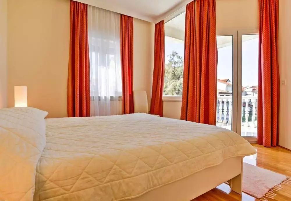 Hotels 380m² in Croatia, Umag. Priced at 1500000€ rent photo-23