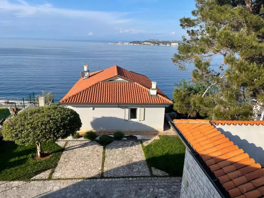 Villa 280m² in Croatia, Umag. Priced at 2400000€ rent photo-12