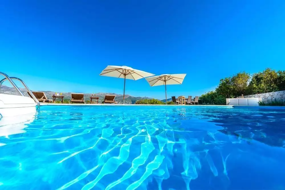 Villa 450m² in Croatia, Dubrovnik. Priced at 2500000€ rent photo-4