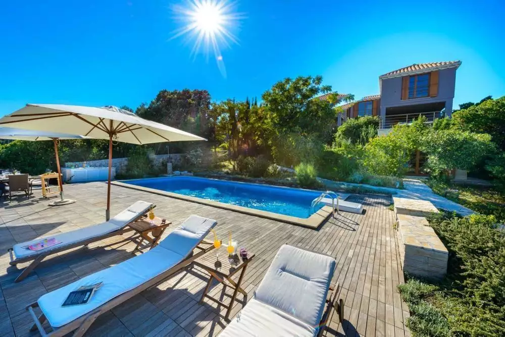 Villa 450m² in Croatia, Dubrovnik. Priced at 2500000€ rent photo-24