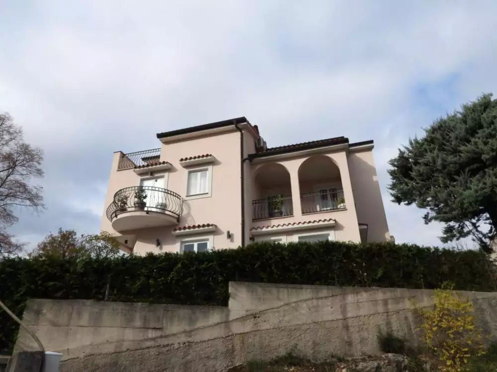 Villa 405m² in Croatia, Matulji. Priced at 850000€ rent photo-9