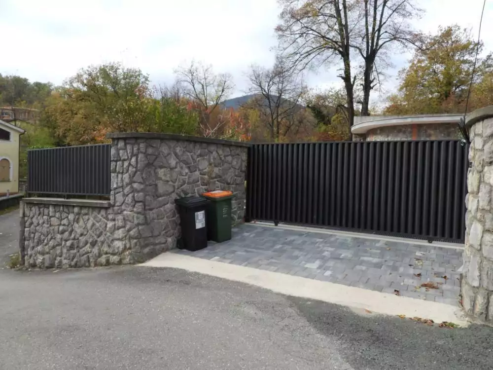Villa 405m² in Croatia, Matulji. Priced at 850000€ rent photo-11