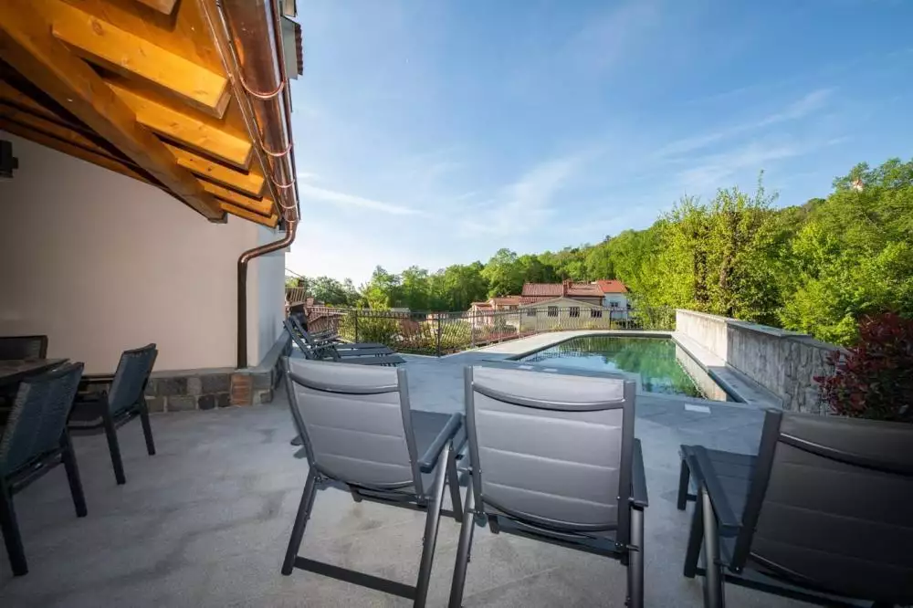 Villa 405m² in Croatia, Matulji. Priced at 850000€ rent photo-25