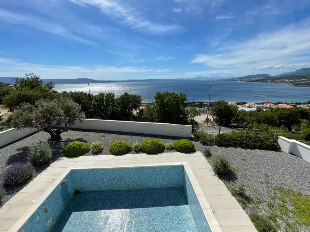 Villa 250m² in Croatia, Klenovica. Priced at 690000€ rent photo-21