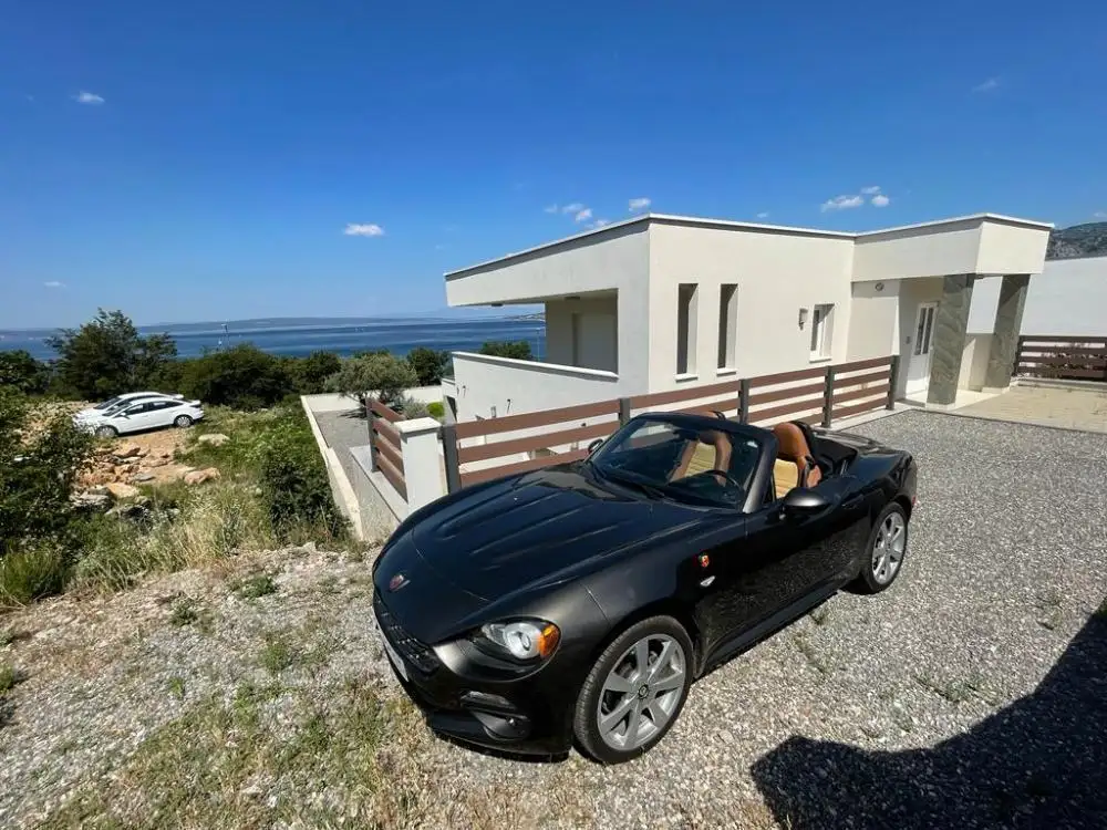 Villa 250m² in Croatia, Klenovica. Priced at 690000€ rent photo-25