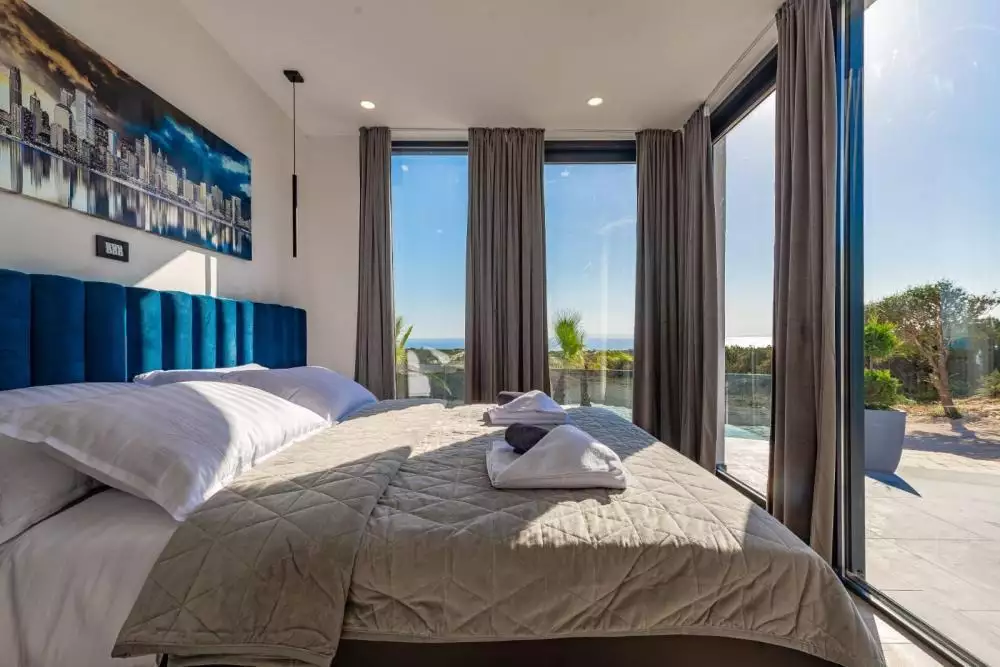 Villa 500m² in Croatia, Novalja. Priced at 4000000€ rent photo-21