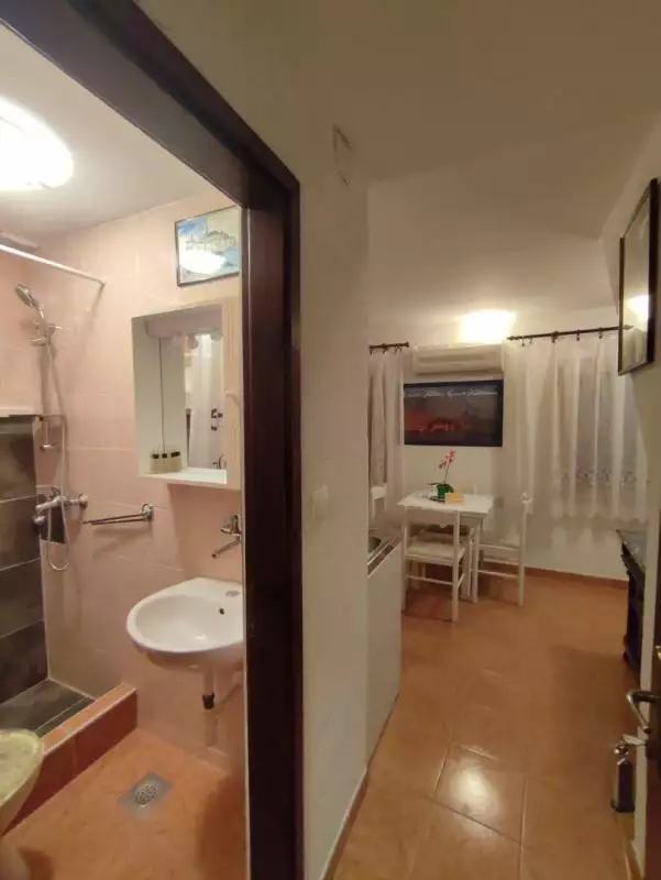 Hotels 150m² in Croatia, Rovinj. Priced at 1000000€ rent photo-22