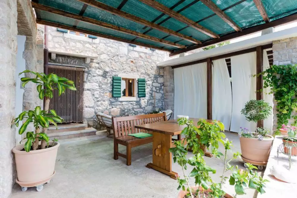 Hotels 302m² in France, Beaulieu-sur-Mer. Priced at 1370000€ rent photo-16