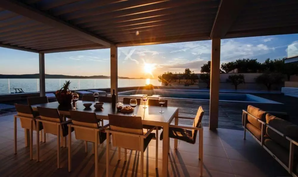 Villa 700m² in Croatia, Zadar. Priced at 9000000€ rent photo-16