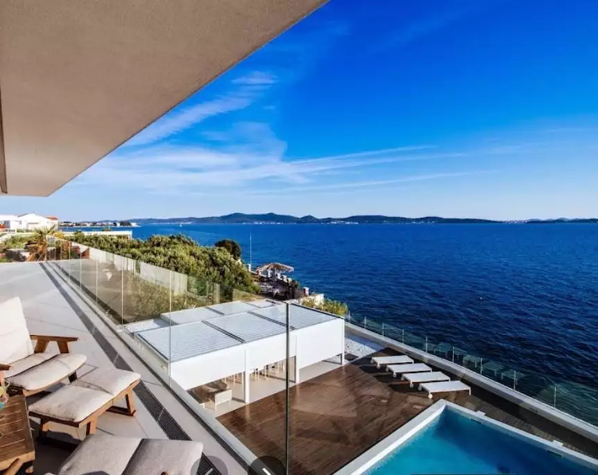 Villa 700m² in Croatia, Zadar. Priced at 9000000€ rent photo-22