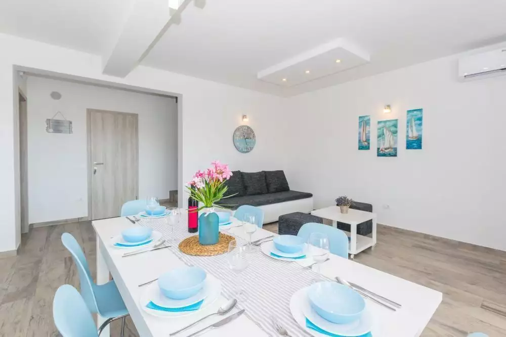 Villa 186m² in Croatia, Medulin. Priced at 830000€ rent photo-10