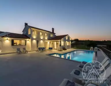 Buy in Croatia for 2075000€