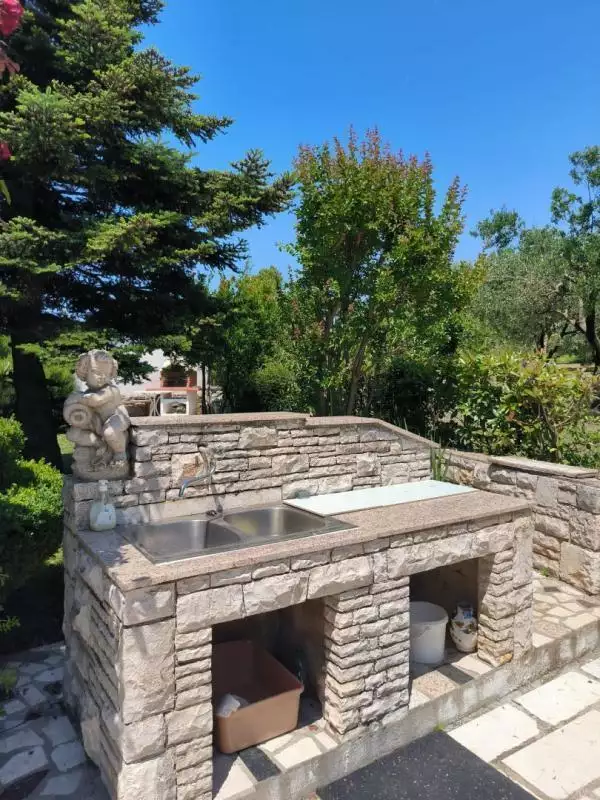 Villa 240m² in Croatia, Medulin. Priced at 2100000€ rent photo-23