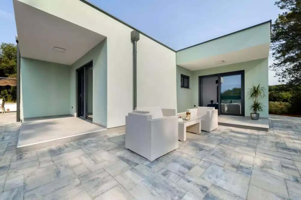 Villa 110m² in Croatia, Rovinj. Priced at 950000€ rent photo-2
