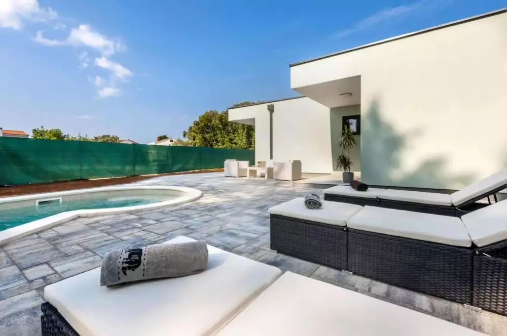 Villa 110m² in Croatia, Rovinj. Priced at 950000€ rent photo-5