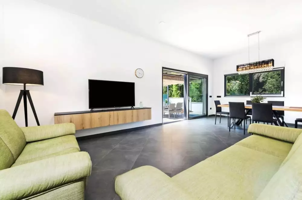 Villa 110m² in Croatia, Rovinj. Priced at 950000€ rent photo-11