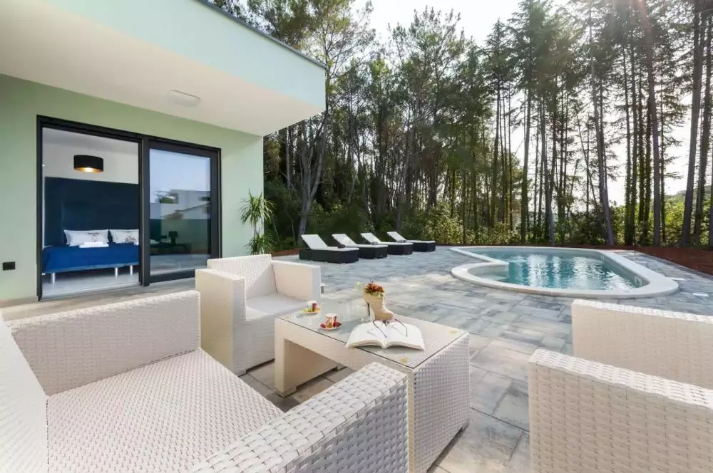 Villa 110m² in Croatia, Rovinj. Priced at 950000€ rent photo-25
