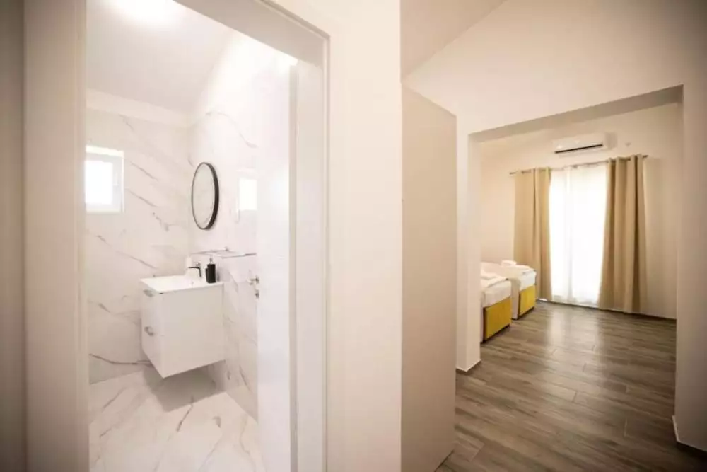 Villa 280m² in Portugal, Tavira. Priced at 1000000€ rent photo-17