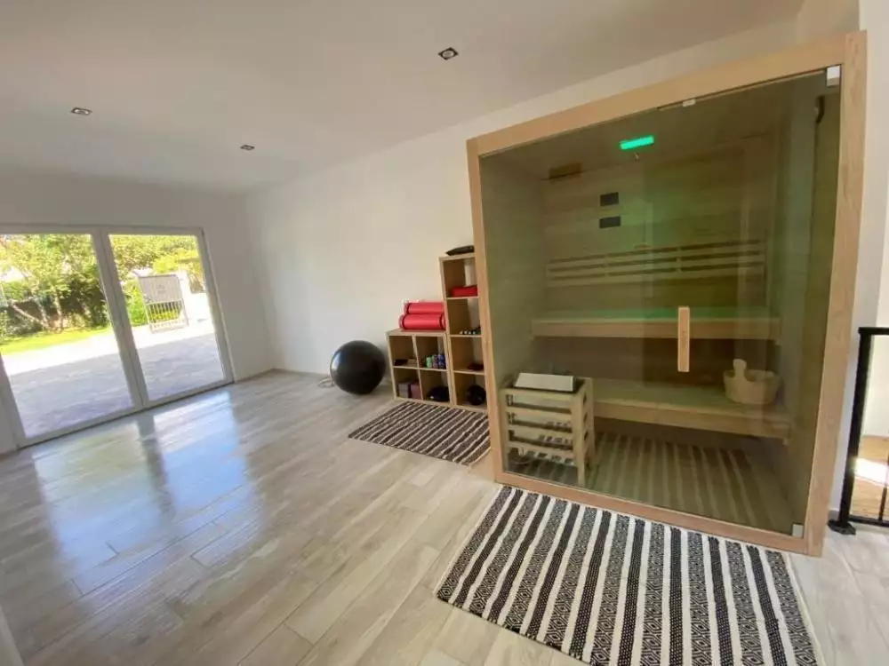 Villa 280m² in Portugal, Tavira. Priced at 1000000€ rent photo-22
