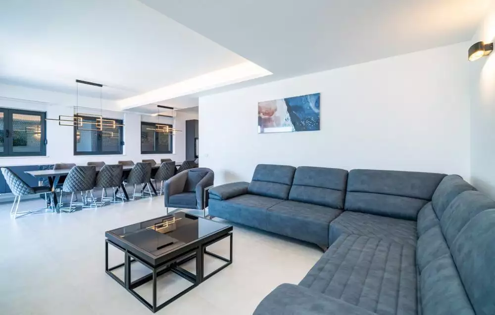 Villa 440m² in Croatia, Pejesac. Priced at 2075000€ rent photo-8