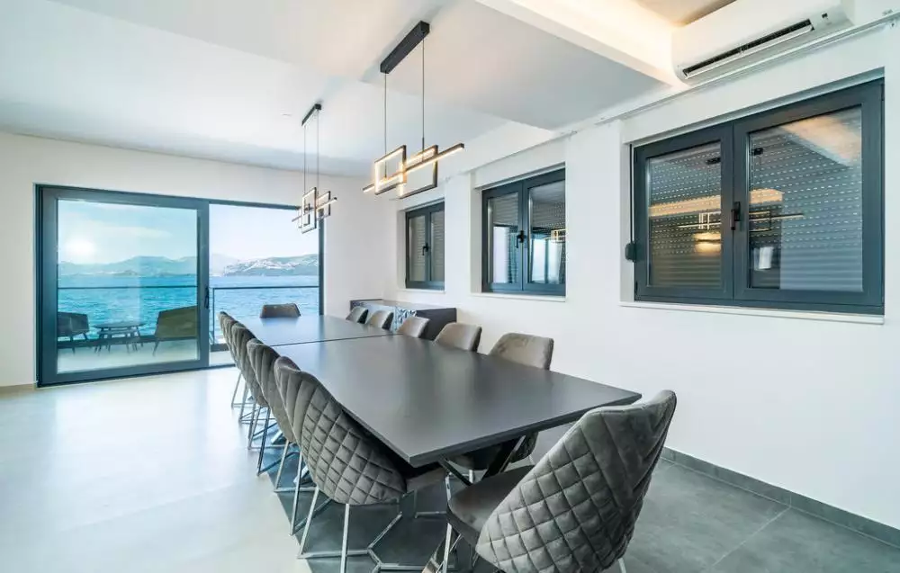 Villa 440m² in Croatia, Pejesac. Priced at 2075000€ rent photo-10