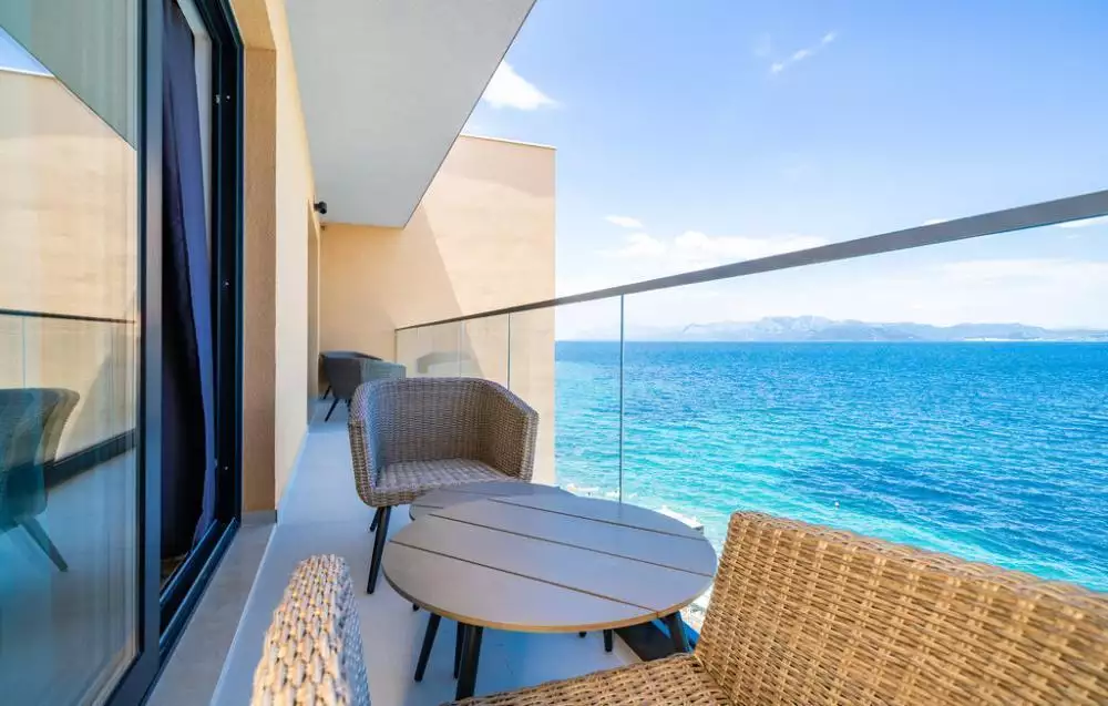 Villa 440m² in Croatia, Pejesac. Priced at 2075000€ rent photo-21