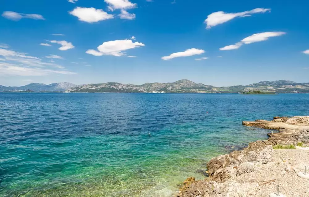 Villa 440m² in Croatia, Pejesac. Priced at 2075000€ rent photo-22