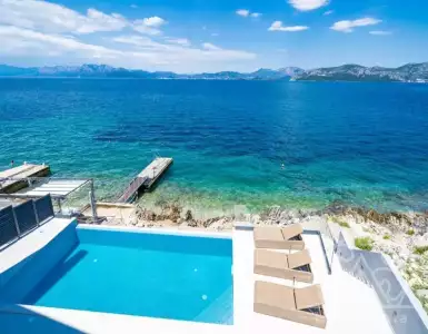 Buy in Croatia for 2075000€