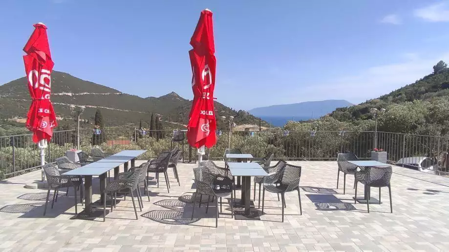 Hotels 1m² in Croatia, Ploce. Priced at 1800000€ rent photo-5