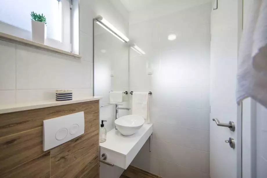 Hotels 1m² in Croatia, Ploce. Priced at 1800000€ rent photo-18
