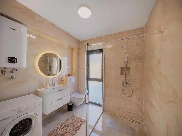 Hotels 343m² in Croatia, Zadar. Priced at 1300000€ rent photo-17