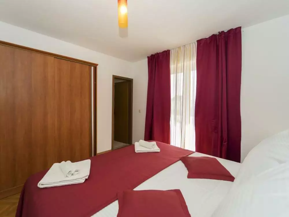Villa 450m² in Croatia, Korcula. Priced at 1400000€ rent photo-21