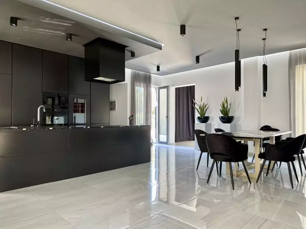 Villa 400m² in Croatia, Umag. Priced at 1550000€ rent photo-22