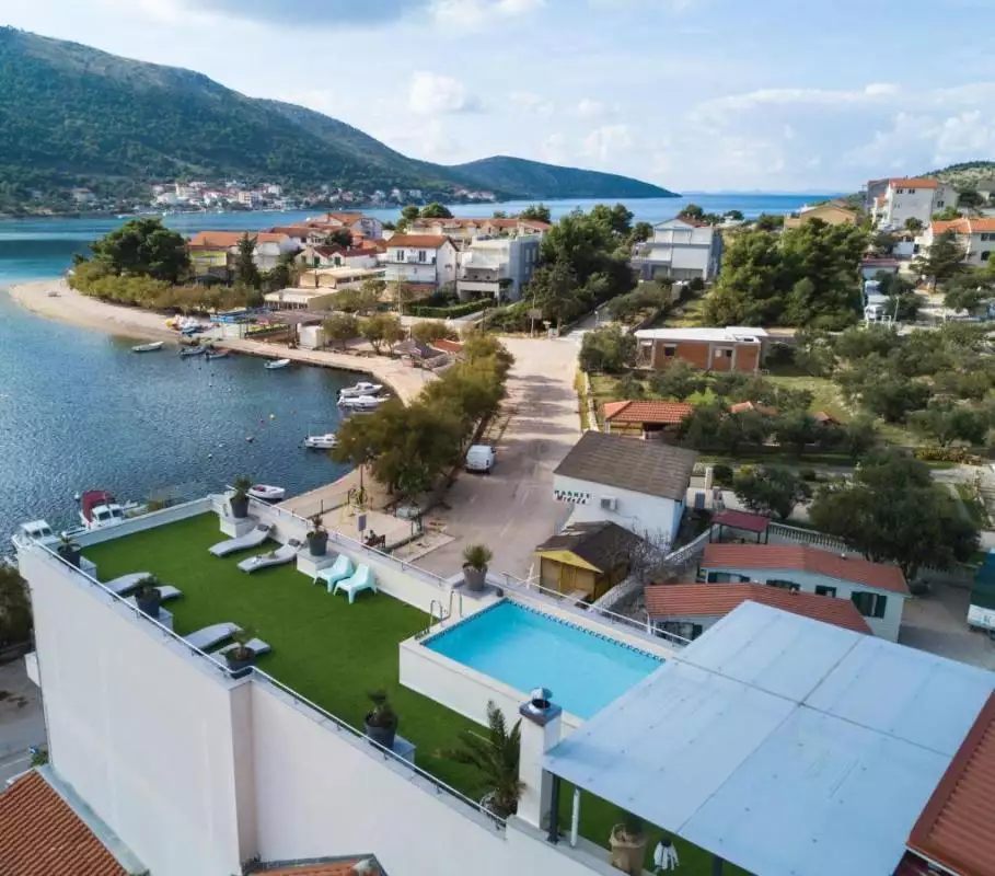 Hotels 510m² in Croatia, Sibenik. Priced at 1500000€ rent photo-3