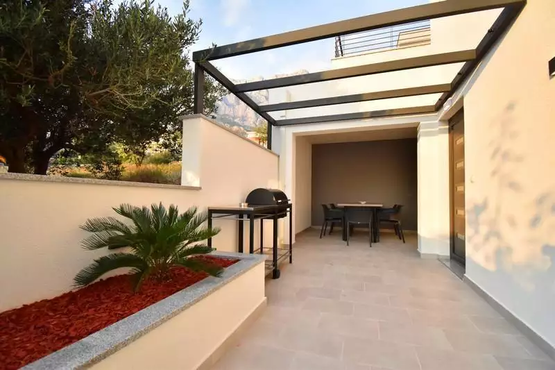 Villa 157m² in Croatia, Makarska. Priced at 675000€ rent photo-22