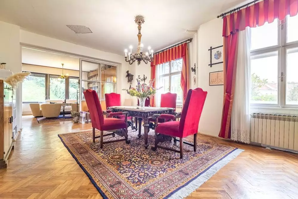 Villa 300m² in Croatia, Zagreb. Priced at 1750000€ rent photo-3