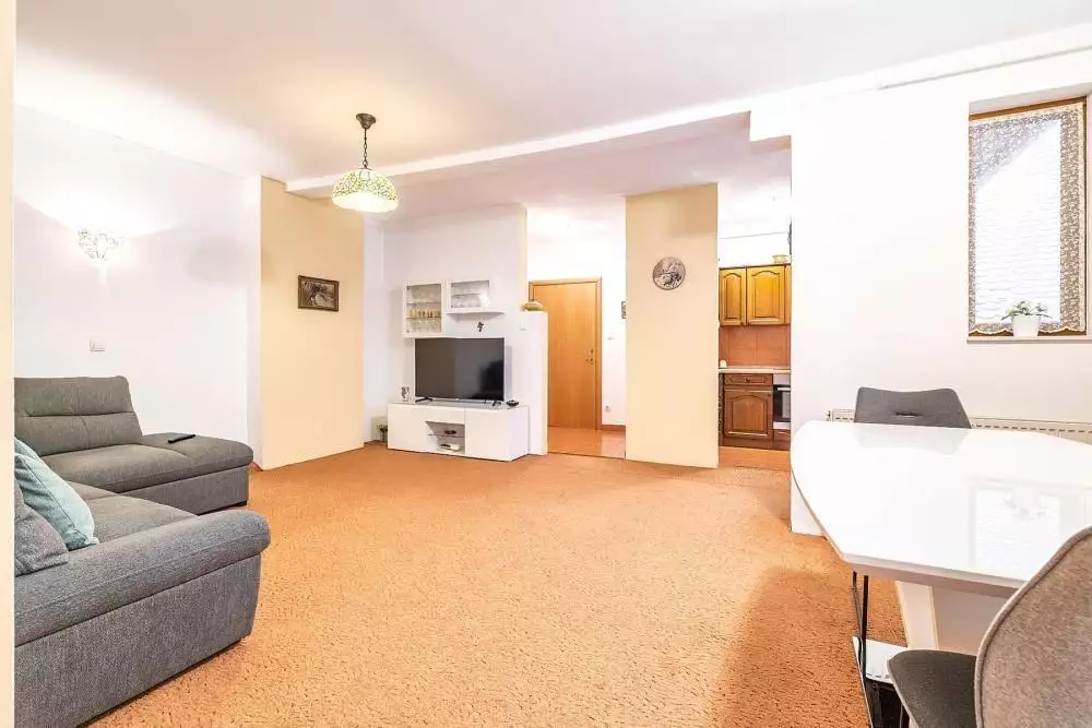 Villa 400m² in Croatia, Zagreb. Priced at 1500000€ rent photo-6