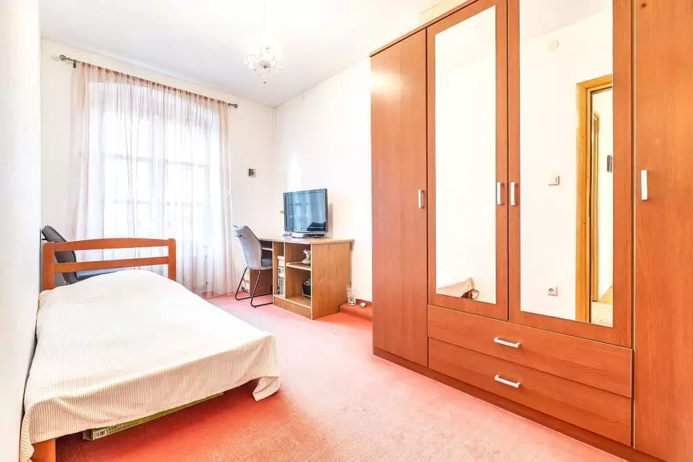 Villa 400m² in Croatia, Zagreb. Priced at 1500000€ rent photo-10