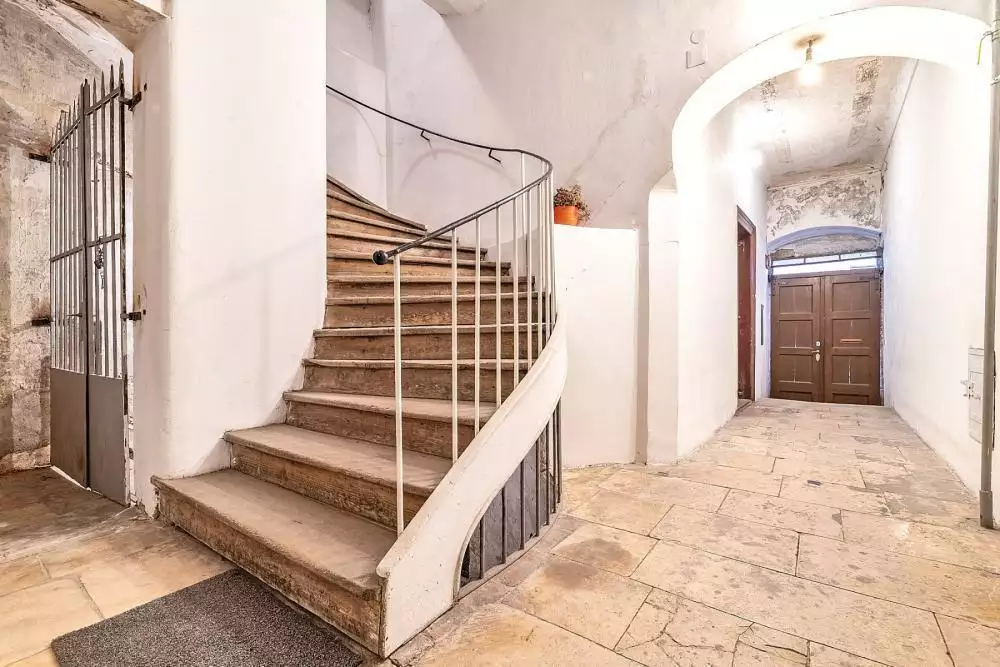 Villa 400m² in Croatia, Zagreb. Priced at 1500000€ rent photo-12