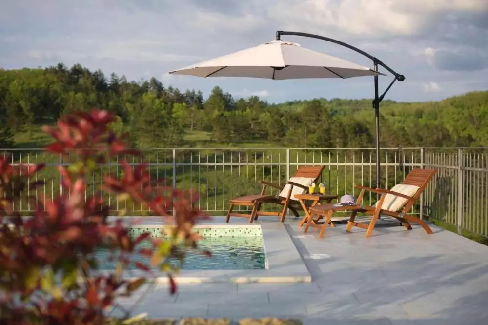 Hotels 820m² in Croatia, Motovun. Priced at 2200000€ rent photo-7
