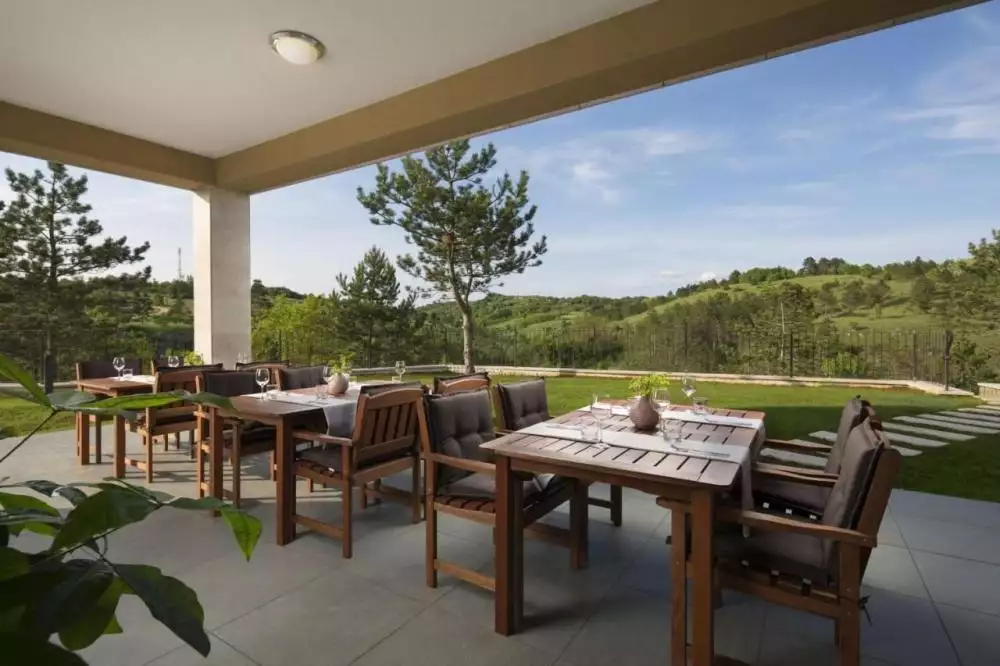 Hotels 820m² in Croatia, Motovun. Priced at 2200000€ rent photo-24