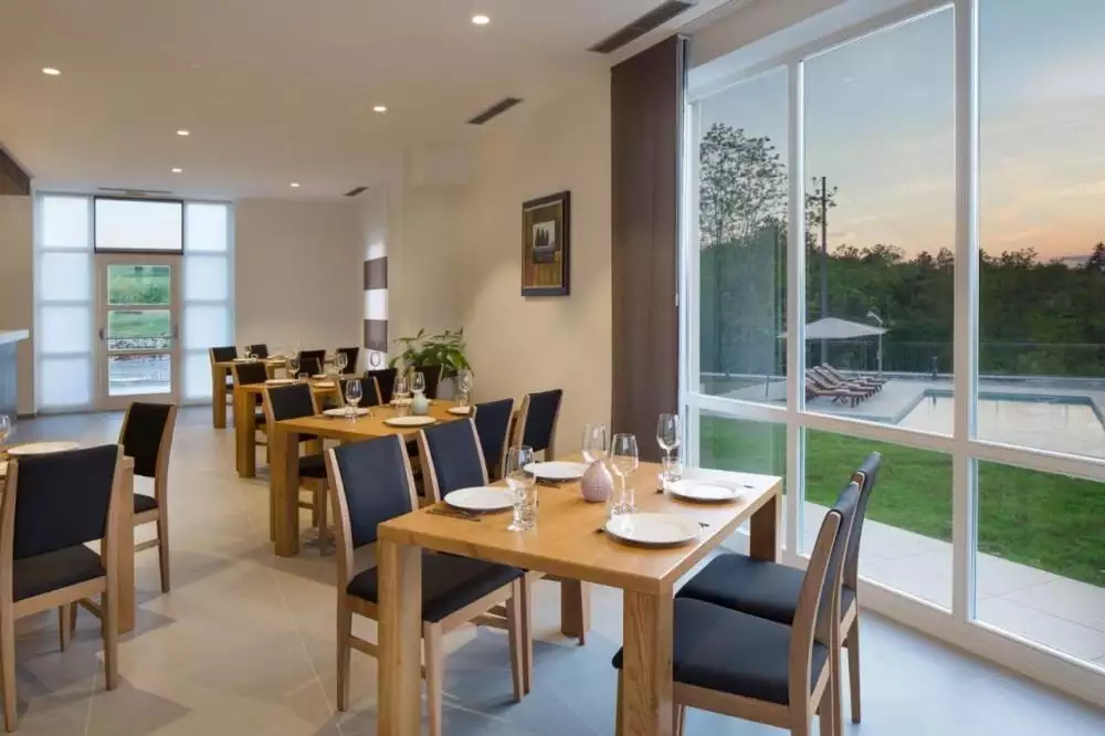 Hotels 820m² in Croatia, Motovun. Priced at 2200000€ rent photo-25