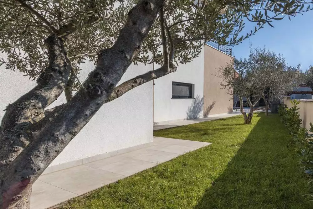 Villa 218m² in Croatia, Medulin. Priced at 820000€ rent photo-7