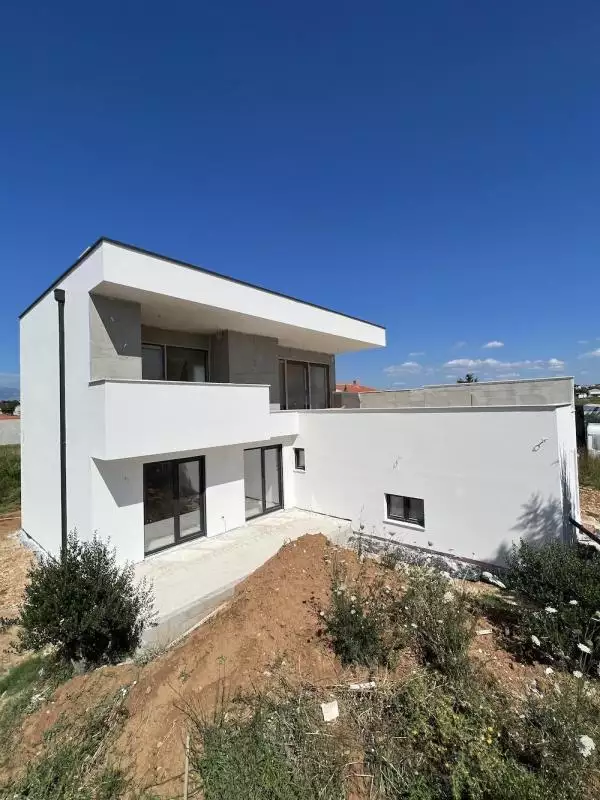 Villa 125m² in Croatia, Vrsi. Priced at 595000€ rent photo-14