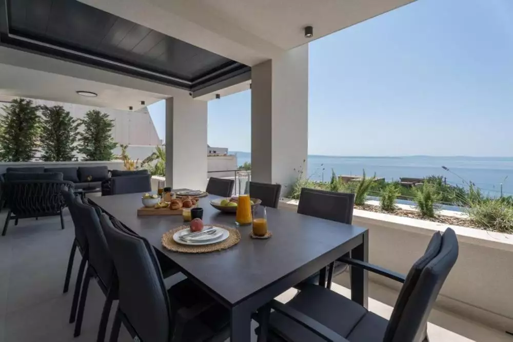 Villa 320m² in Croatia, Split. Priced at 1550000€ rent photo-8