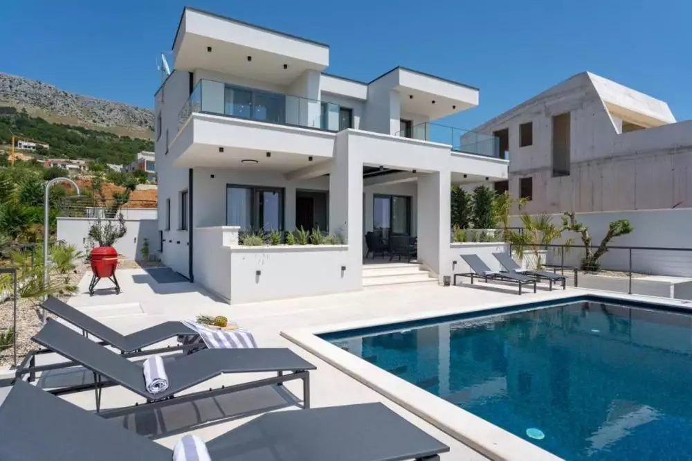 Villa 320m² in Croatia, Split. Priced at 1550000€ rent photo-10