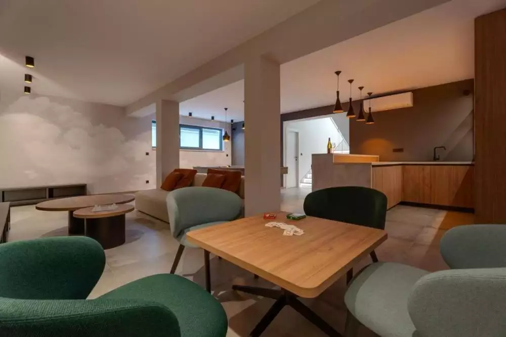 Villa 320m² in Croatia, Split. Priced at 1550000€ rent photo-15