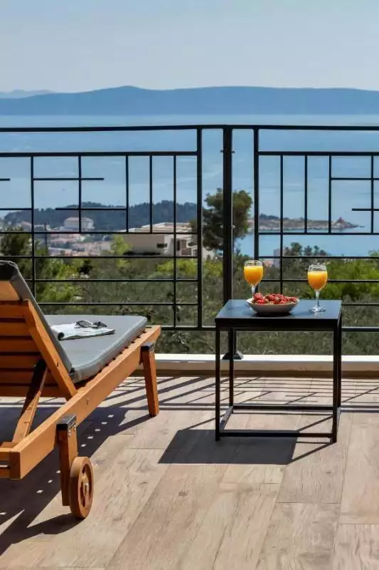 Villa 330m² in Croatia, Makarska. Priced at 1000000€ rent photo-7