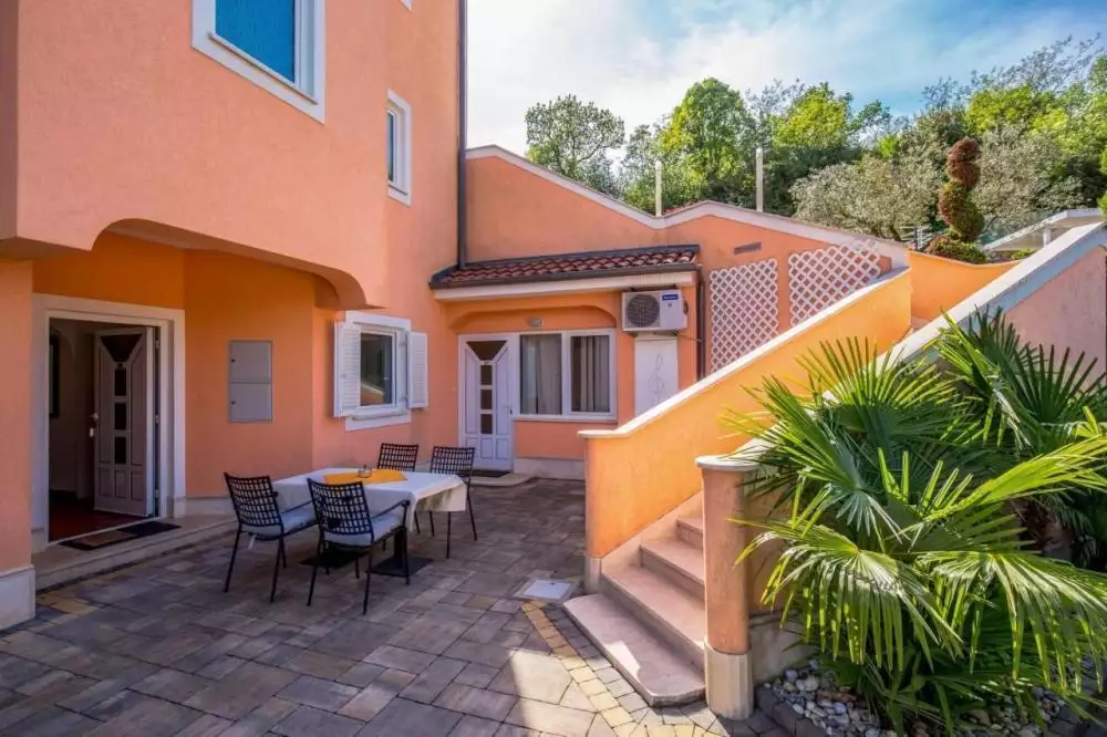Hotels 700m² in Croatia, Lovran. Priced at 3700000€ rent photo-13